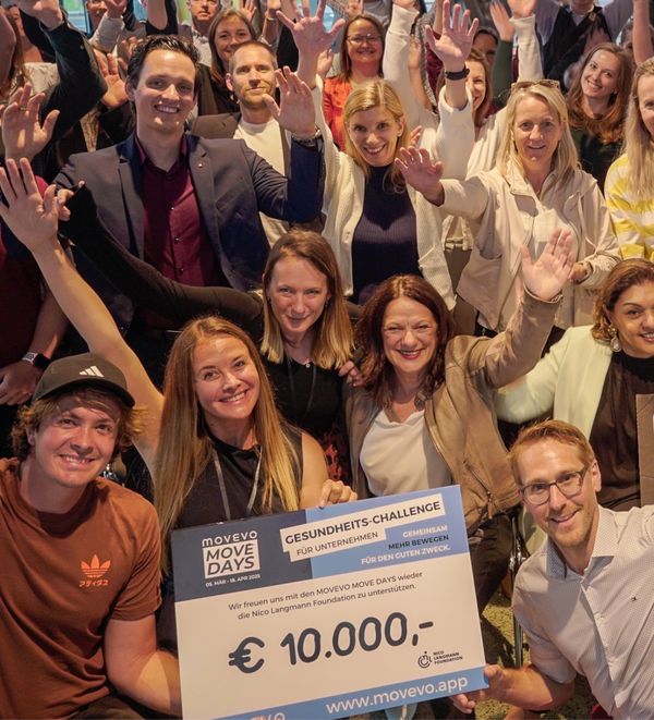 Ein Gruppenfoto vom Abschlussevent der MOVE DAYS 2025